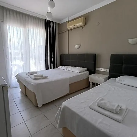 Karadede Hotel *