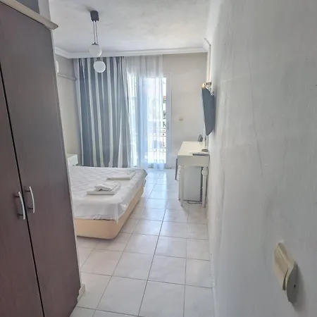 Karadede Hotel