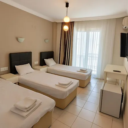 Karadede Hotel *