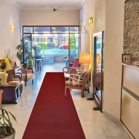 Hotel Karadede