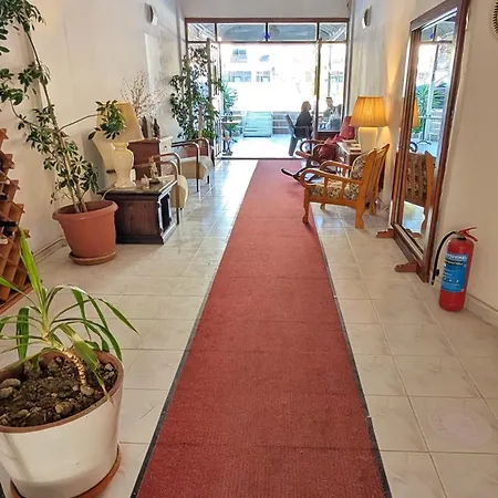 מלון Karadede Çeşme